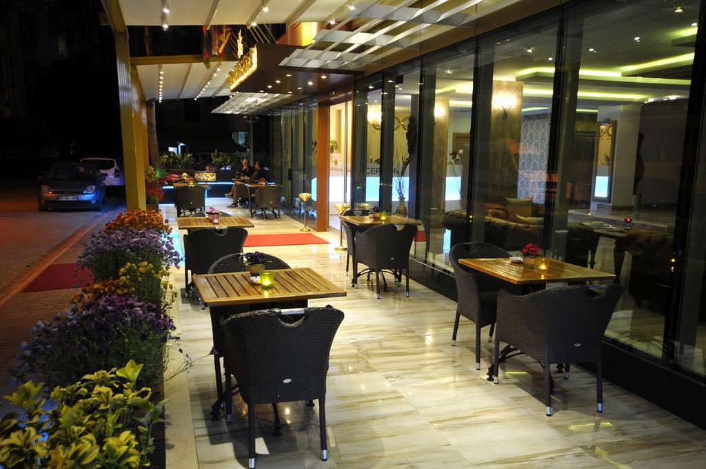 Golden Deluxe 4* Adana